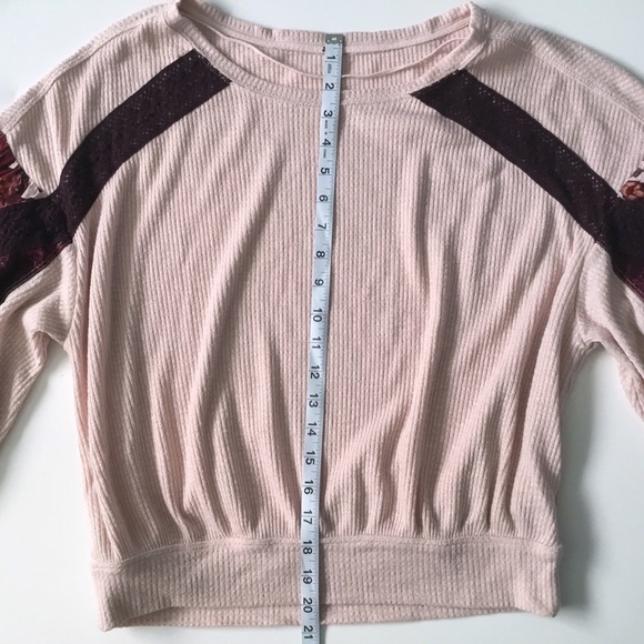 Free People Casual Long Balloon Sleeves Clash Top Womans Small Rose Petal Combo - Picture 7 of 10